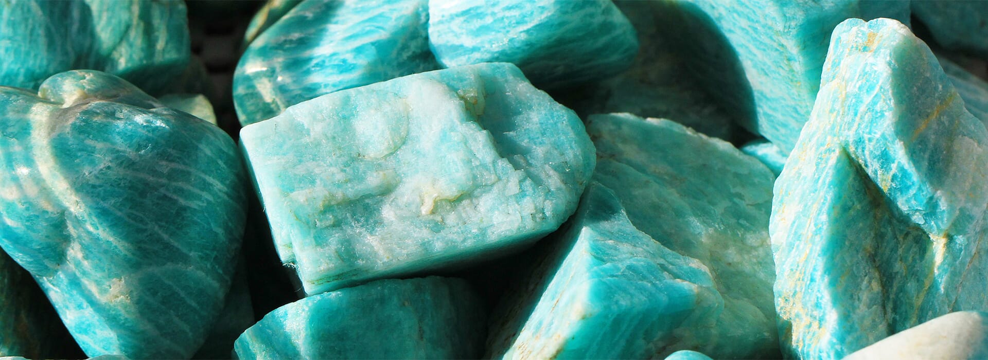 Amazonite Jewelry: Bracelets & Healing Spiritual Gems - AWNL