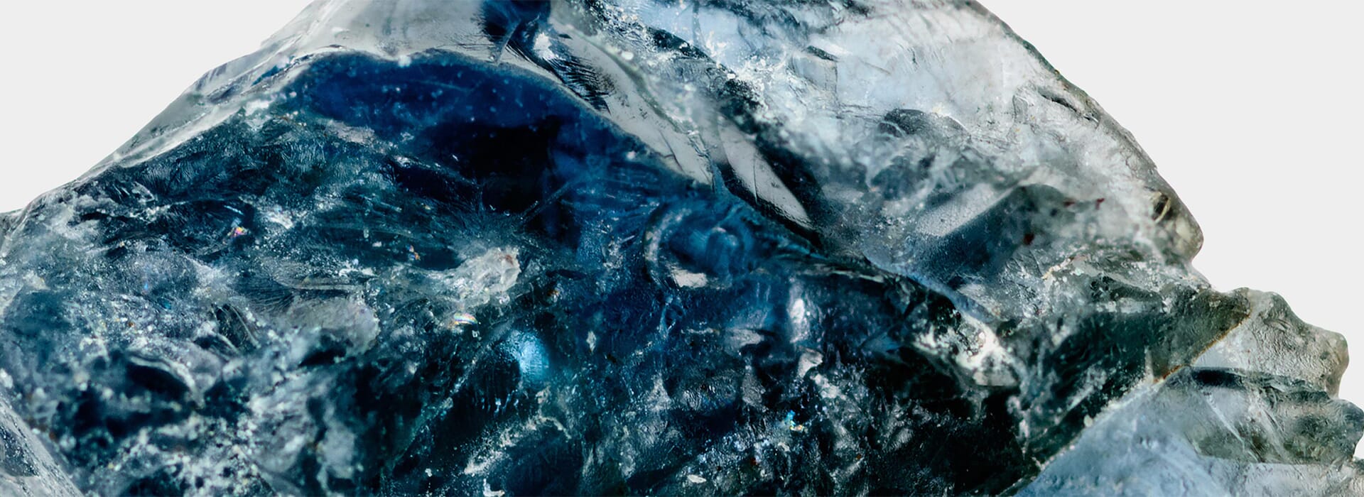 Sapphire Jewelry: Necklaces & Healing Crystals - AWNL