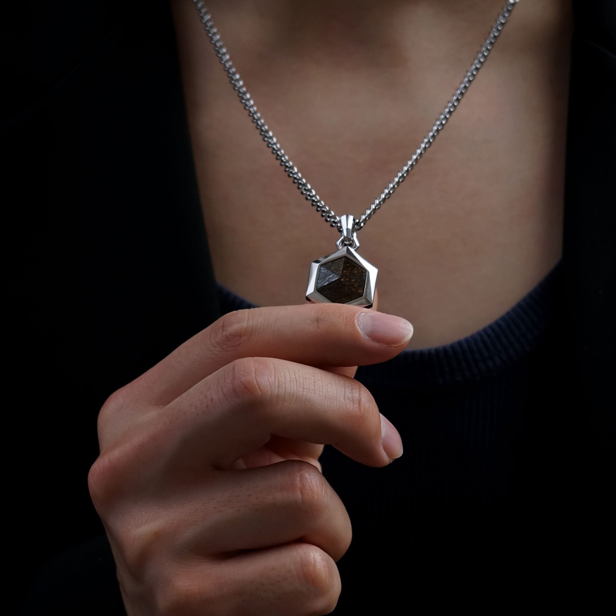 ネックレス・ペンダント FUTA ネックレス・ペンダント Aflogical jewelrys / Necklace Bronzite