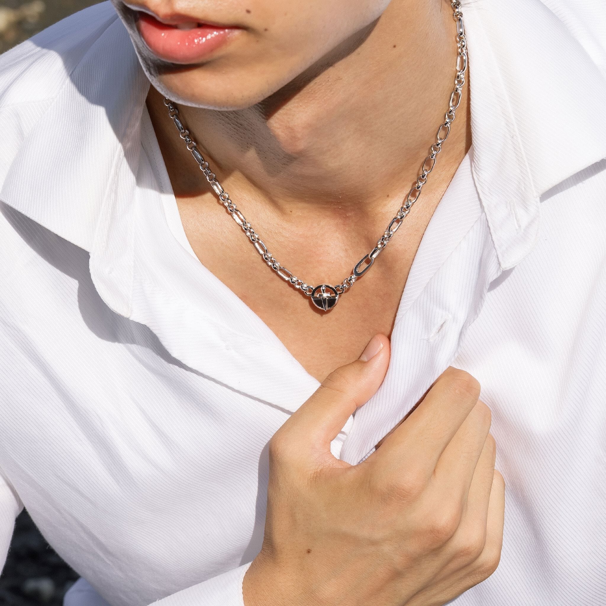 Xiphos Medallion Figaro Necklace Black Nacre Necklaces AWNL 