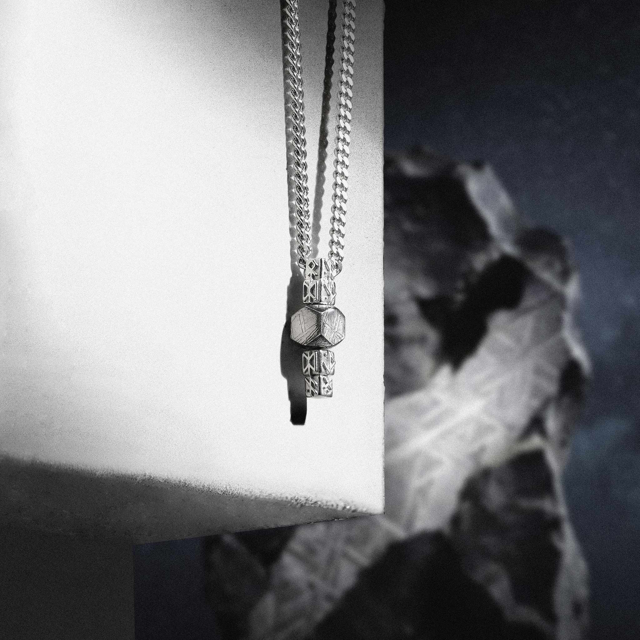 Gungnir Bind Rune Necklace Meteorite Necklaces AWNL 