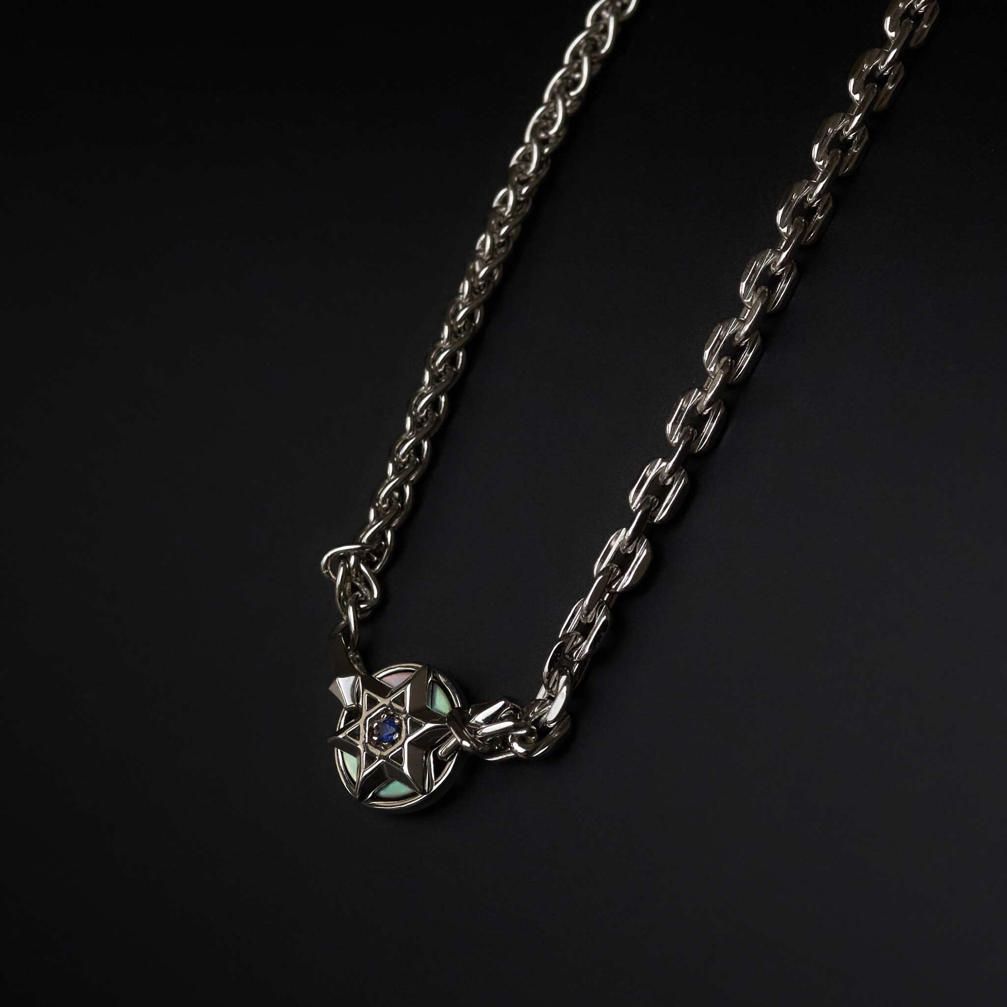 Silver Chain Necklace with Sapphire & Black Mother of Pearl