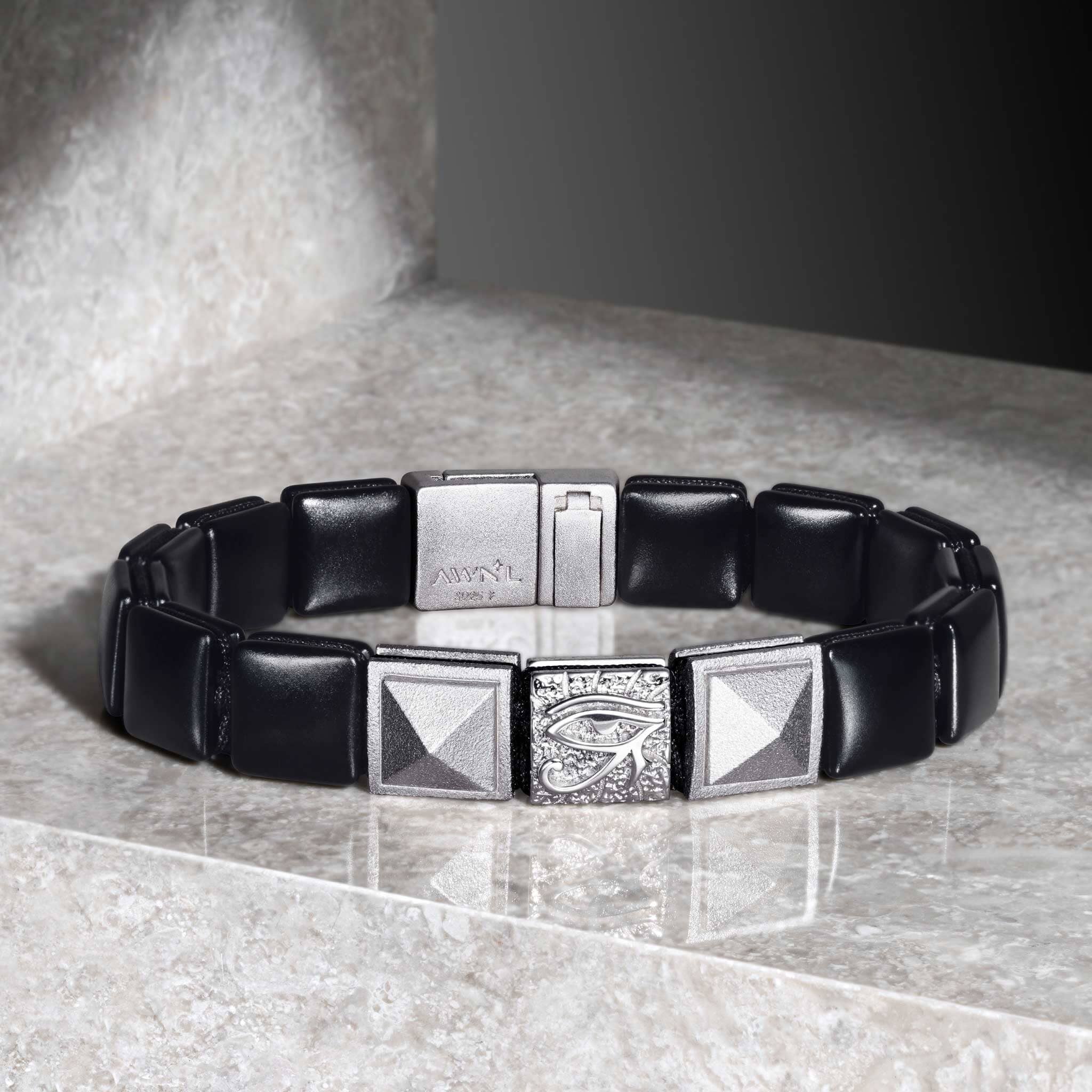 Horus Eye Mag-lock Bracelet Onyx Bracelets AWNL 