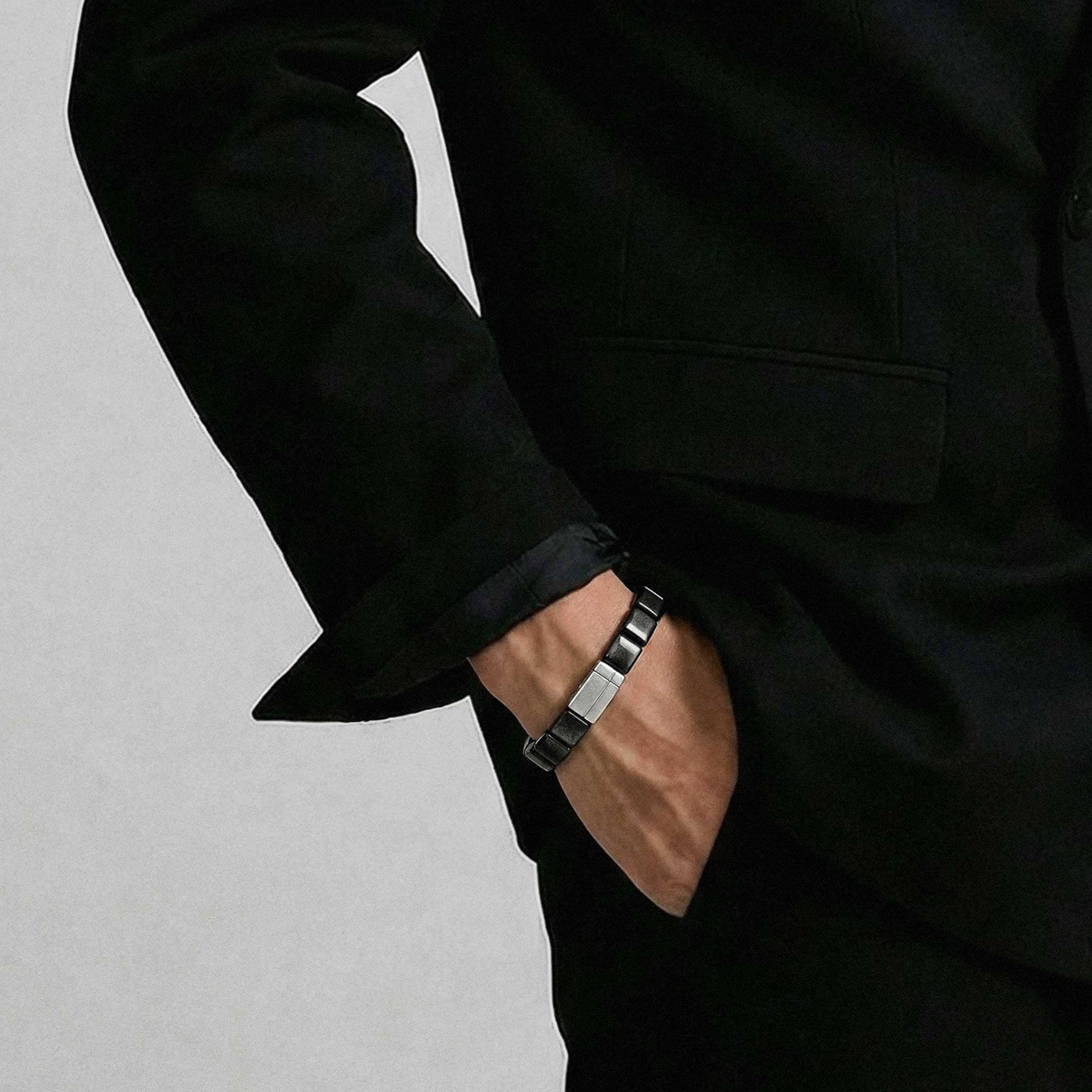 Ichinen Mag-lock Bracelet Silver Obsidian Bracelets AWNL 