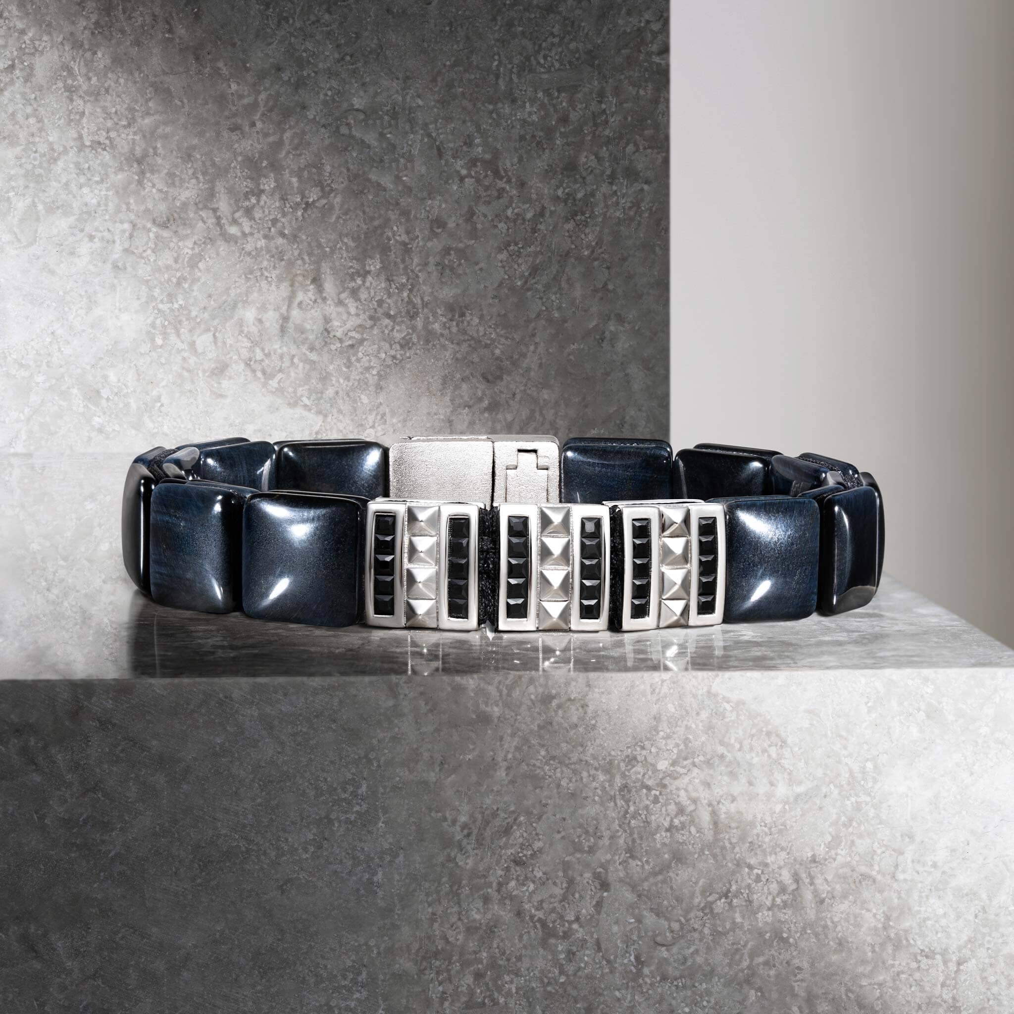 Pylon Gate Mag-lock Bracelet Hawk Eye Bracelets AWNL 